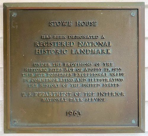Plaque